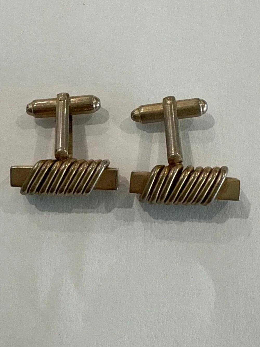 Shields Vintage Gold metal Coil Spring Men's Cufflinks